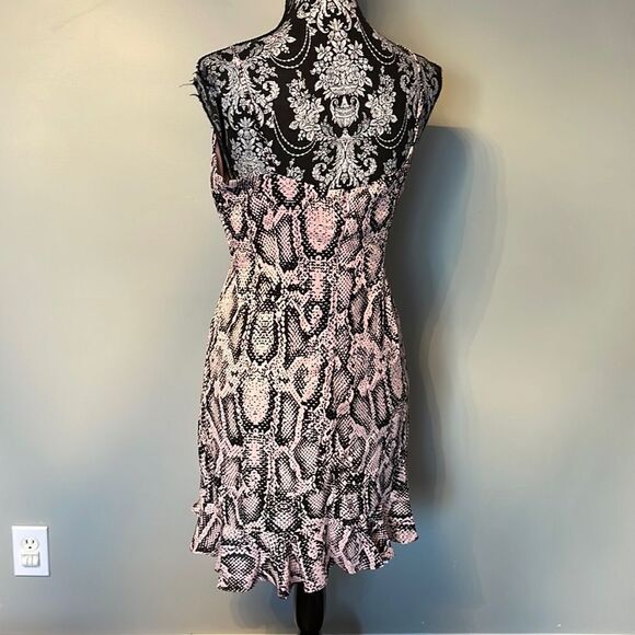 Design Lab NEW Spaghetti Strap Pink Python Dress - Picture 3 of 3